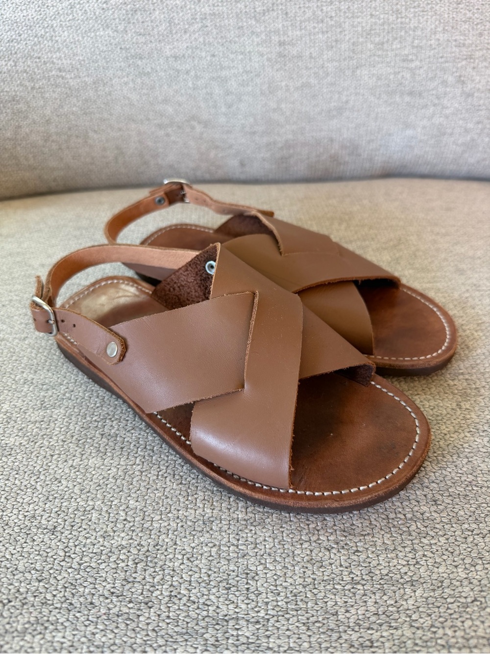 Adelisa and Co Cruz Sandals Brown Leather Cross-Strap Slingback Girls Size 1
